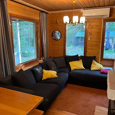 Dom wakacyjny Winter Wonderland In Hmeenlinna, Finland Hämeenlinna