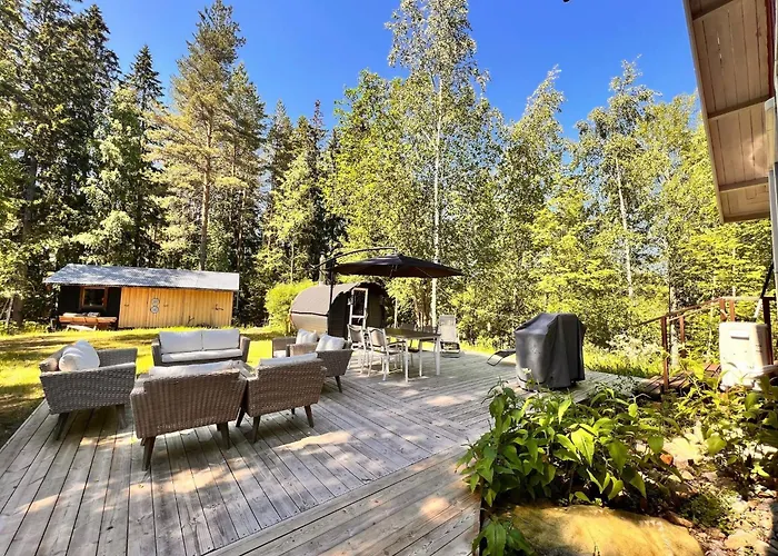 Winter Wonderland In Hmeenlinna, Finland *